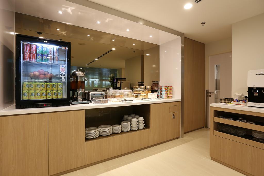 The Haven By Jetquay - Located In Public Arrival Hall Of Changi Airport Hotel Singapur