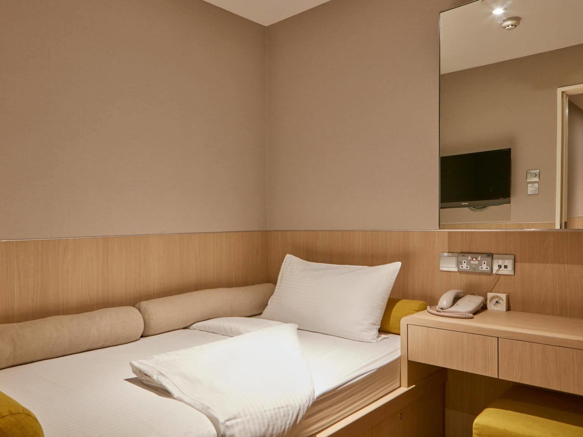 The Haven By Jetquay - Located In Public Arrival Hall Of Changi Airport Hotel Singapur