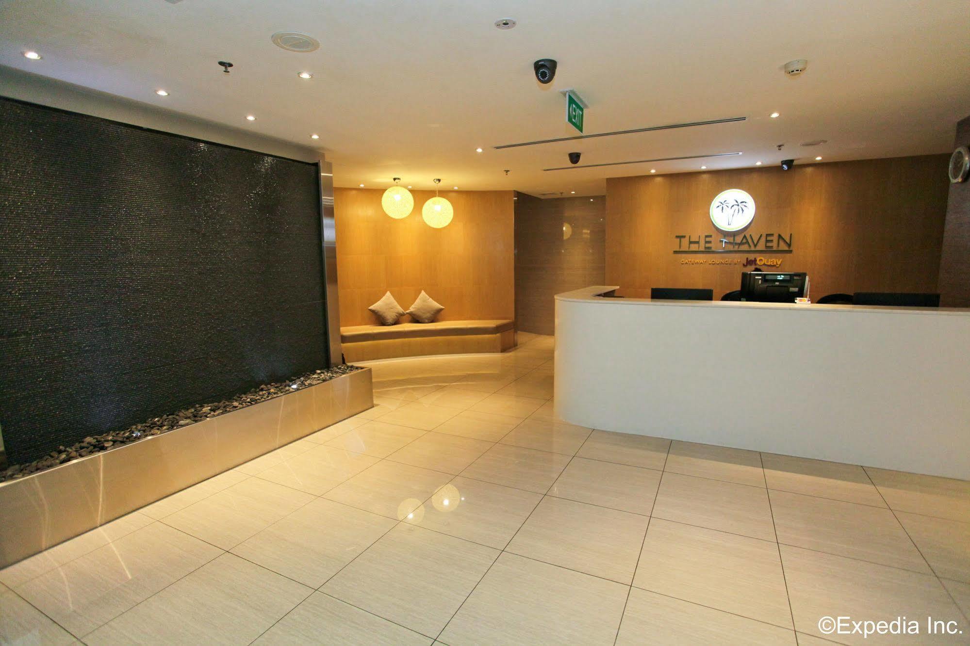 The Haven By Jetquay - Located In Public Arrival Hall Of Changi Airport 3* Singapur